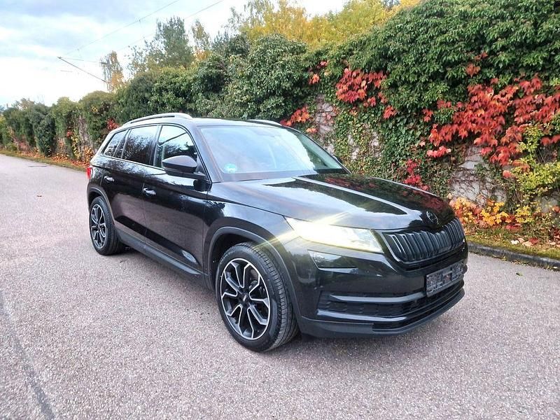 Schwarz Gebraucht 2021 Skoda Kodiaq Style SUV | 19.900 € (Fairer Preis) - Bild 1/4