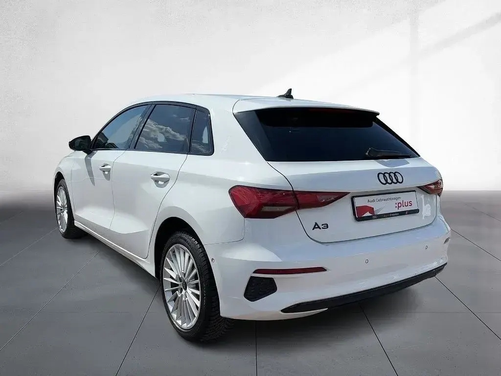 Gebraucht Audi A3 Advanced Plus 150 PS (110 kW) 2023 Ibisweiß Limousine