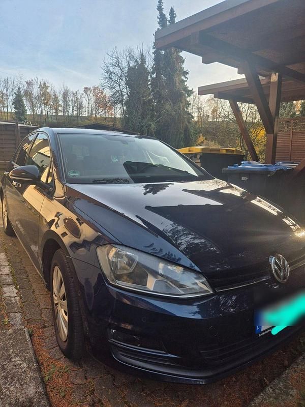 Blau Gebraucht 2013 VW Golf VII Limousine | 3.400 € (Superpreis) - Bild 1/4