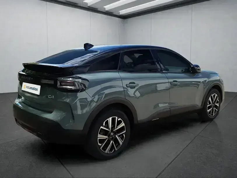 Gebraucht Citroën e-C4 114 kW (156 PS) 2025 Grün Limousine