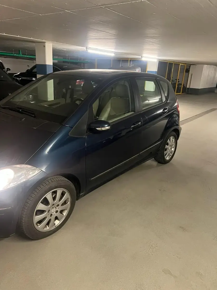 Gebraucht Mercedes A200 140 PS (102 kW) 2008 Blau Kleinwagen