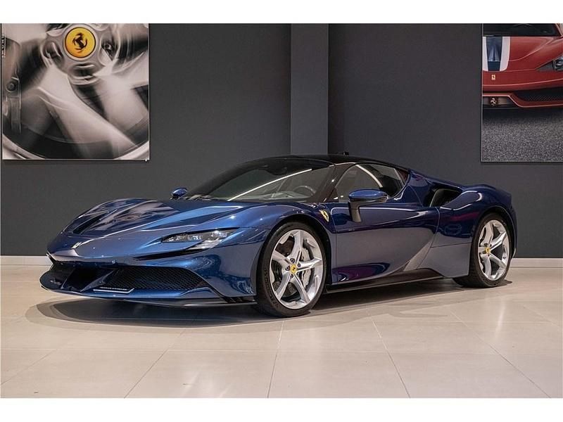 Gebraucht Ferrari SF90 780 PS (573 kW) 2024 Blau