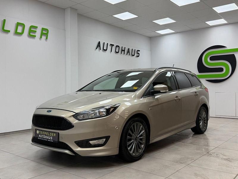 Gebraucht Ford Focus ST-Line 125 PS (91 kW) 2017 Silber Kombi