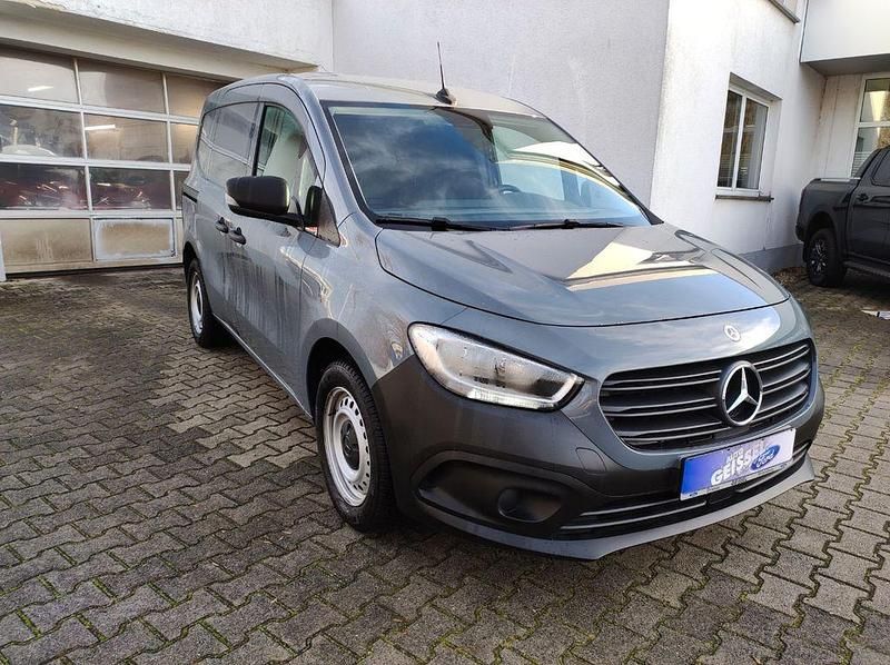 Gebraucht Mercedes Citan 108 75 PS (55 kW) 2022 Grau Van / Kleinbus