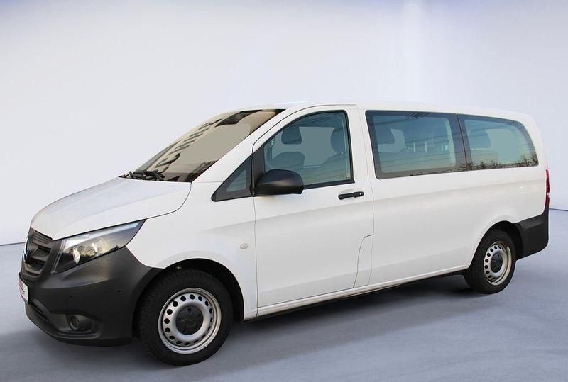 Arktikweiss Gebraucht 2019 Mercedes Vito Van | 24.490 € (Etwas zu teuer) - Bild 1/4