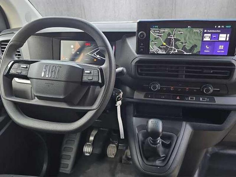 Gebraucht Fiat Scudo 144 PS (105 kW) 2024 Weiß Van