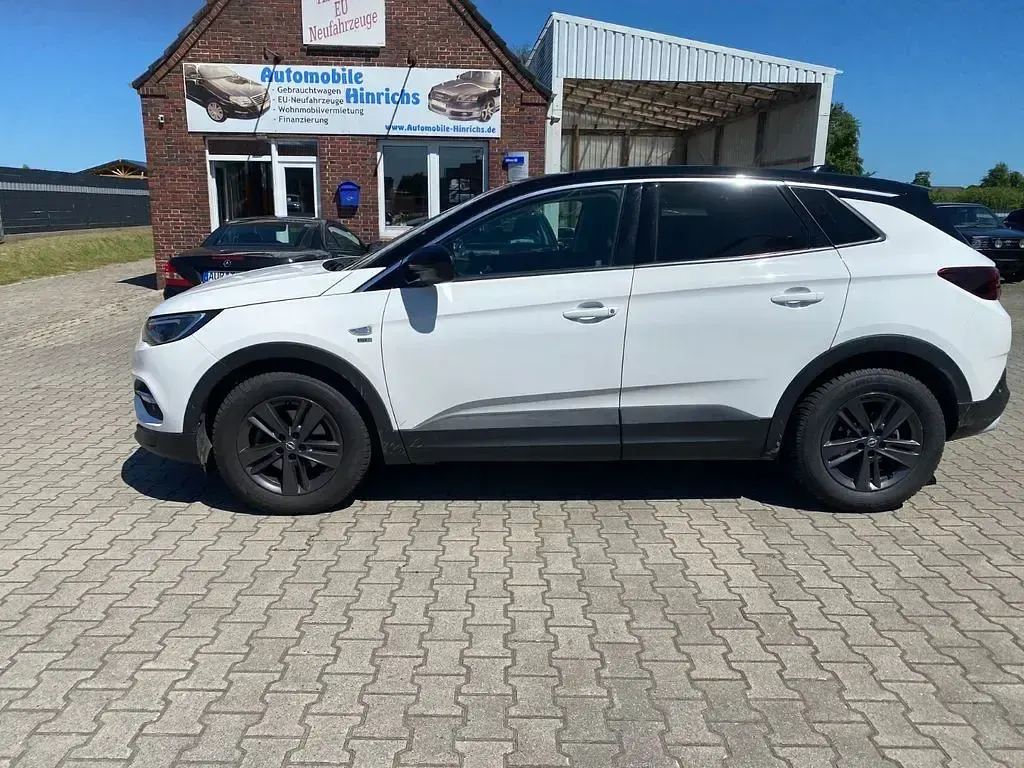 Gebraucht Opel Grandland X 131 PS (96 kW) 2019 Weiß SUV