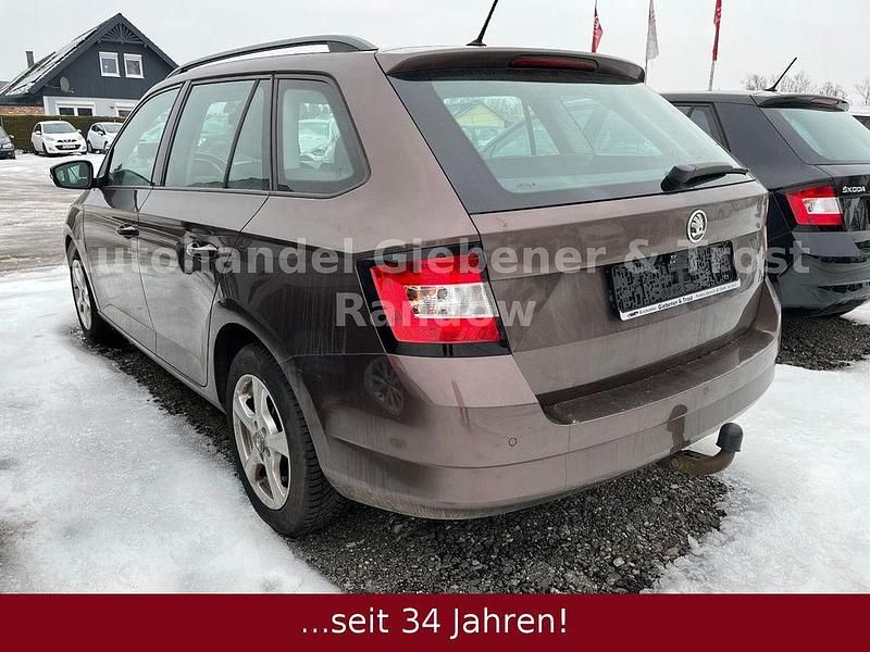 Gebraucht Skoda Fabia Ambition 110 PS (80 kW) 2016 Braun Kombi
