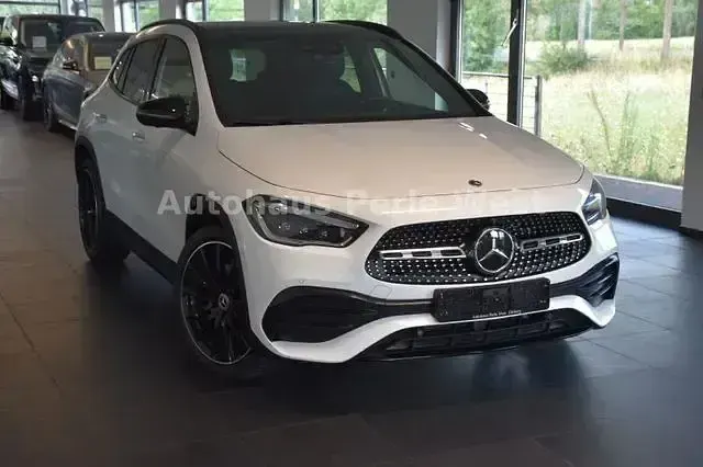 Gebraucht Mercedes GLA220 AMG line 190 PS (139 kW) 2021 Weiß SUV