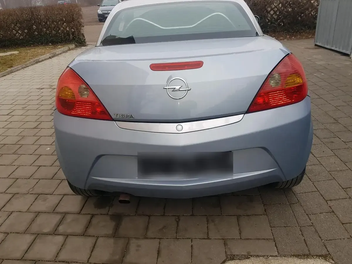 Gebraucht Opel Tigra 90 PS (66 kW) 2005 Blau Cabrio