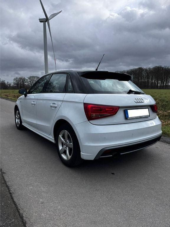 Gebraucht Audi A1 Sportback S-Line 86 PS (63 kW) 2014 Weiß Kleinwagen