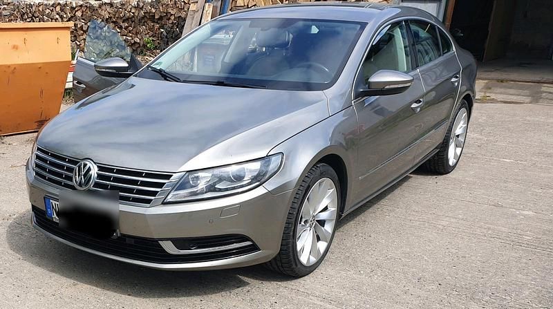 Gebraucht VW Passat 170 PS (125 kW) 2012 Gold Coupé