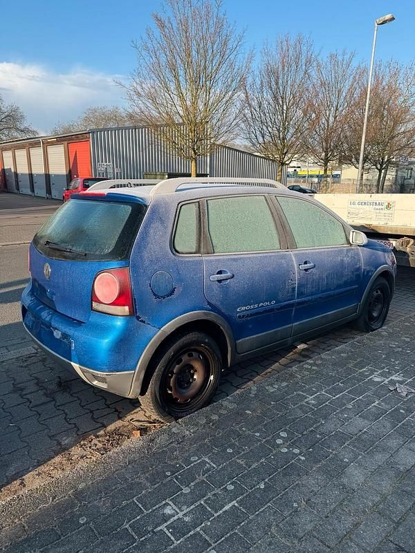 Gebraucht VW Polo Cross 69 PS (50 kW) 2006 Blau Kleinwagen