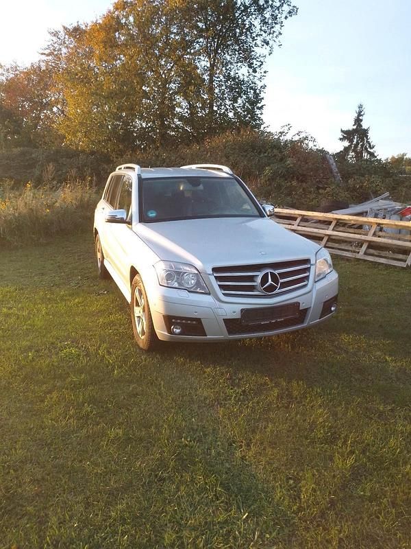 Silber Gebraucht 2009 Mercedes GLK320 SUV | 9.500 € (Superpreis) - Bild 1/4