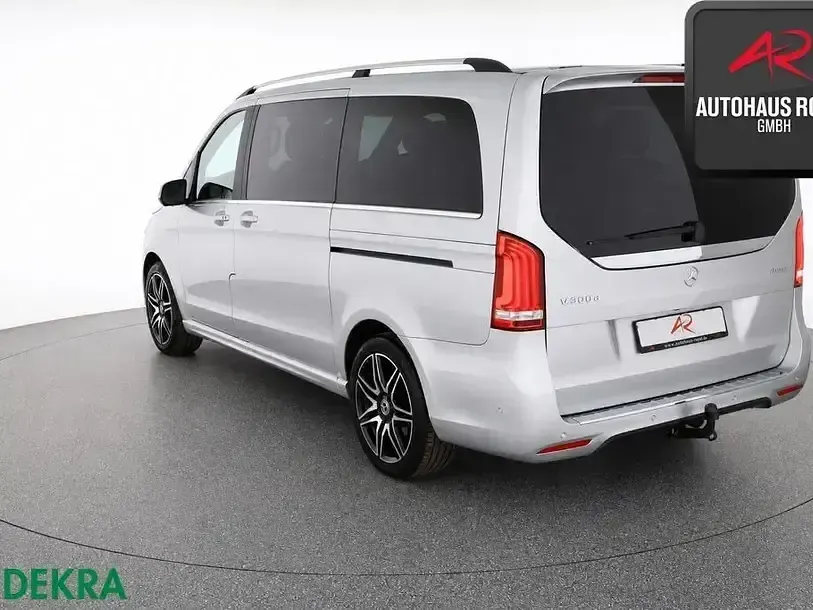 Gebraucht Mercedes V300 AMG 239 PS (175 kW) 2020 Silber Van / Kleinbus
