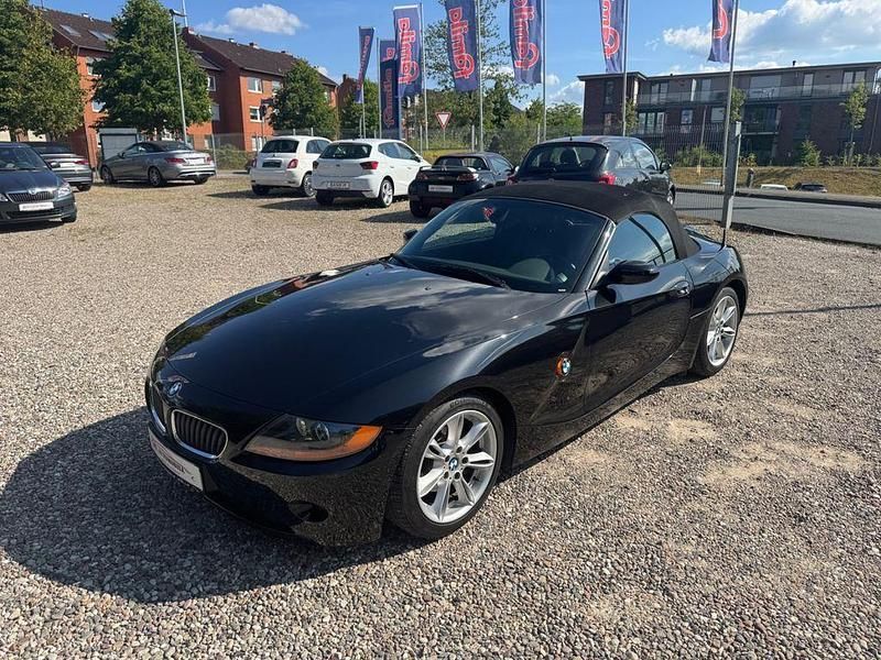 Schwarz Gebraucht 2003 BMW Z4 Sport Line Cabrio | 9.990 € (Fairer Preis) - Bild 1/4