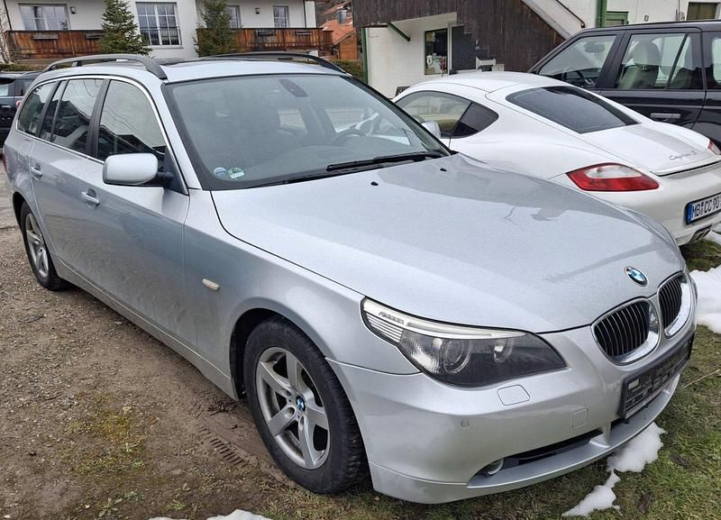 Usata BMW 525 218 CV (160 kW) 2007 Argento Station wagon
