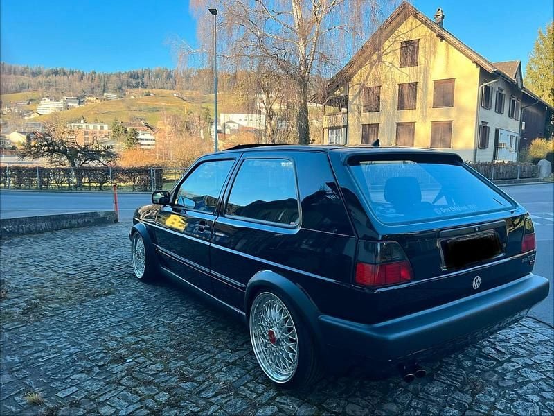 Gebraucht VW Golf 160 PS (117 kW) 1991 Schwarz Coupé