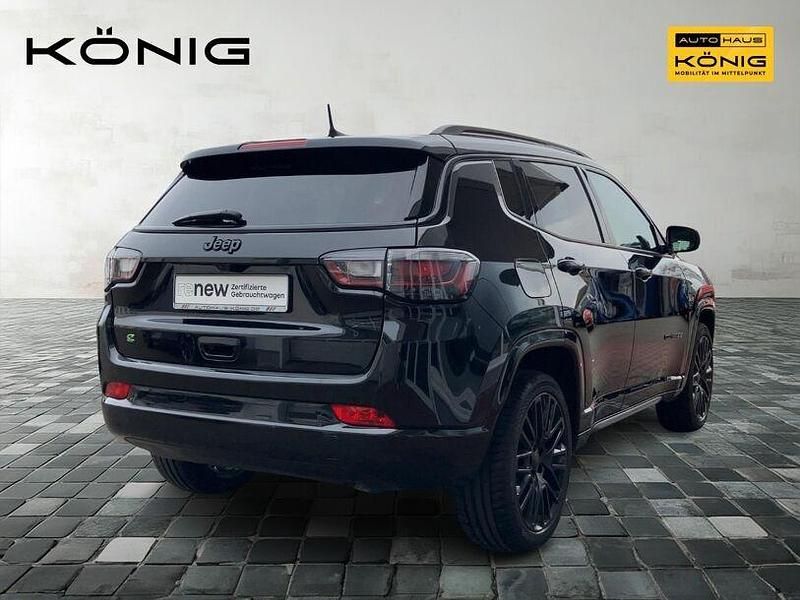 Gebraucht Jeep Compass Altitude 131 PS (96 kW) 2024 Schwarz SUV