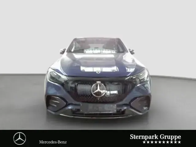 Gebraucht Mercedes EQE350 AMG 214 kW (292 PS) 2024 Blau SUV