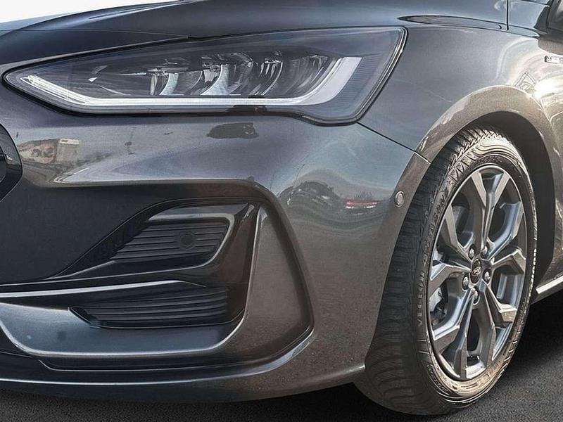 Gebraucht Ford Focus ST-Line 155 PS (114 kW) 2024 Grau Kombi