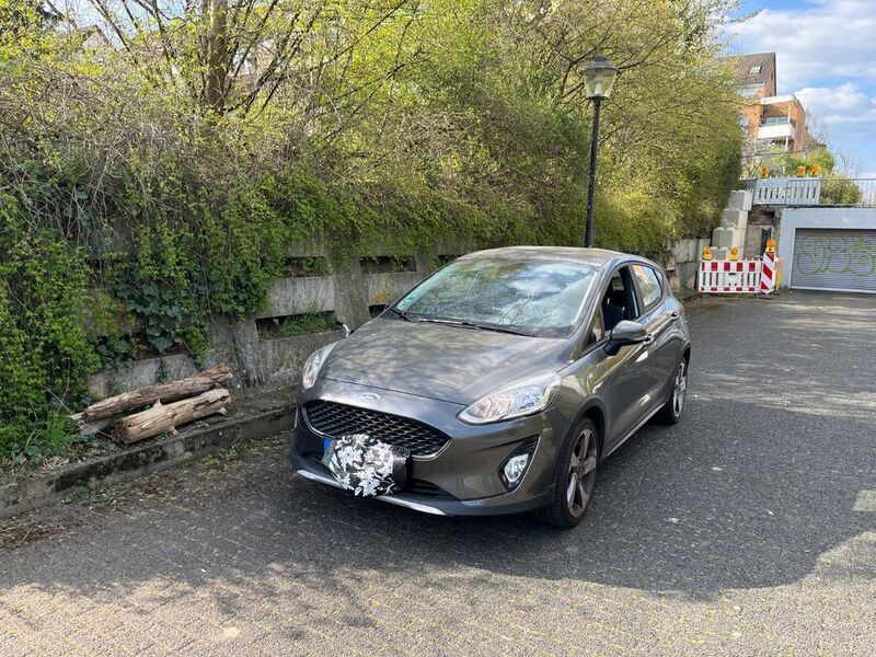 Grau Gebraucht 2019 Ford Fiesta Active Kleinwagen | 12.900 € (Guter Preis) - Bild 1/4