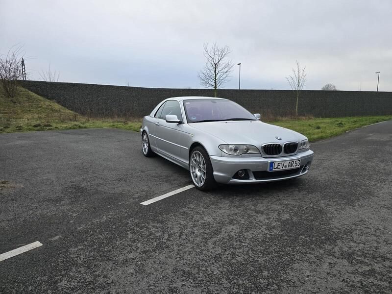 Silber Gebraucht 2005 BMW 320 Cabriolet Exclusive Cabrio | 8.499 € (Guter Preis) - Bild 1/4