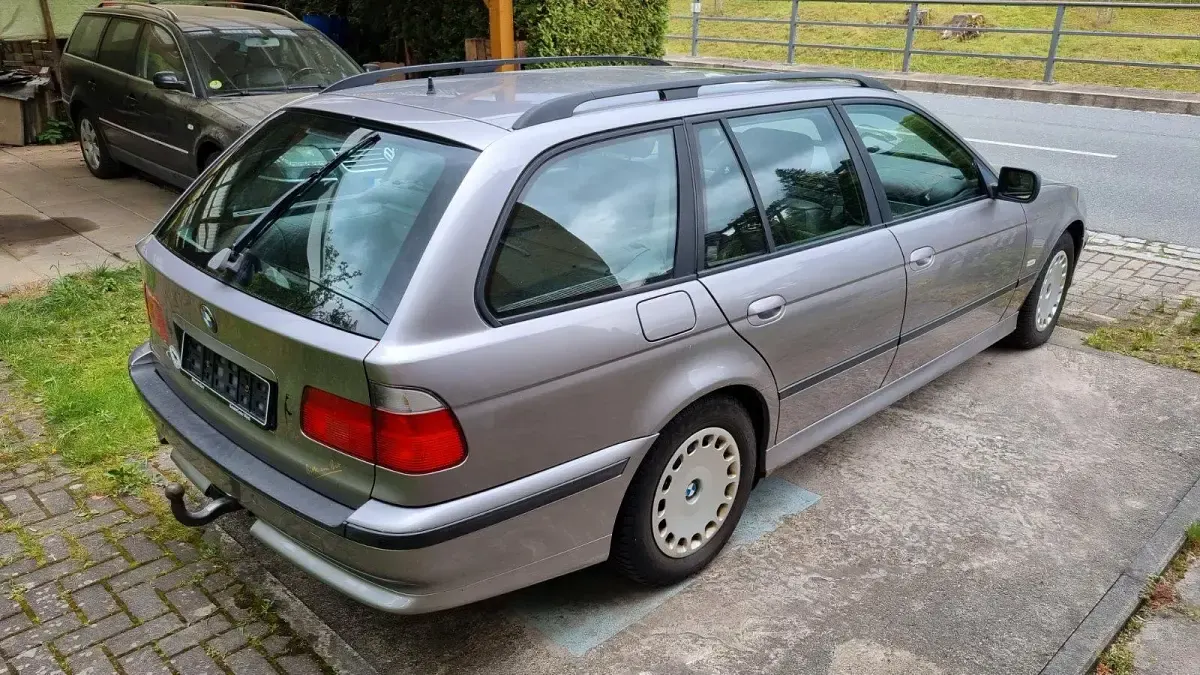 Brugt BMW 530 184 HK (135 kW) 2000 Stationcar