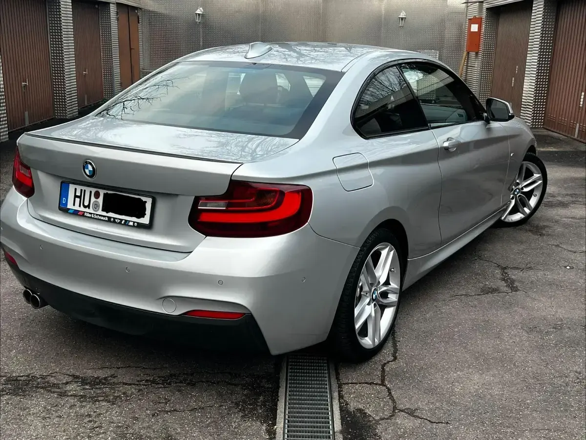Gebraucht BMW 225 M Sport 224 PS (164 kW) 2016 Silber Coupé