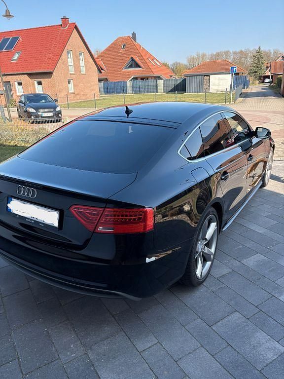 Gebraucht Audi A5 Sportback S-Line 190 PS (139 kW) 2016 Schwarz Kleinwagen