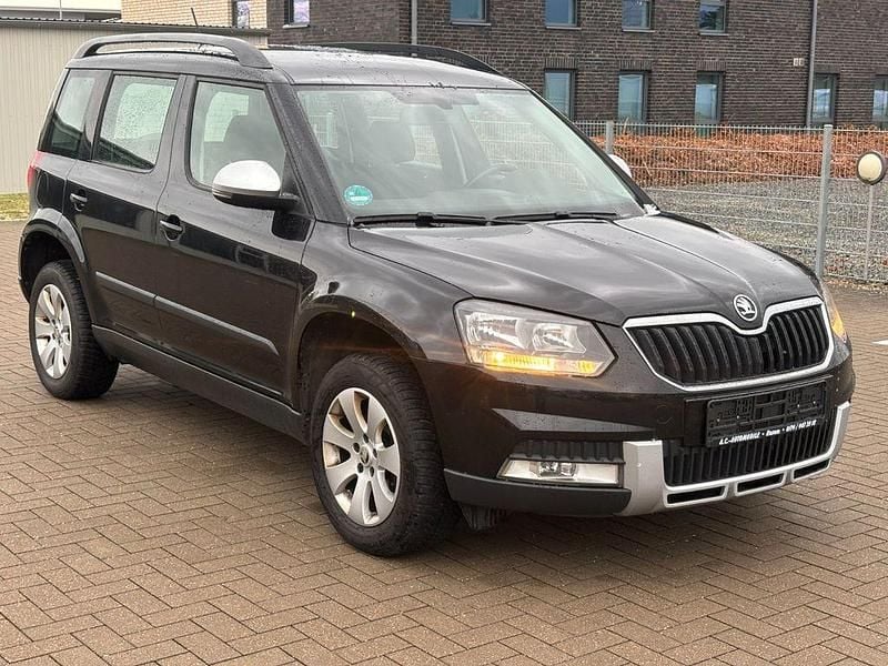 Gebraucht 2016 Skoda Yeti Ambition SUV | 8.900 € (Guter Preis) - Bild 1/4