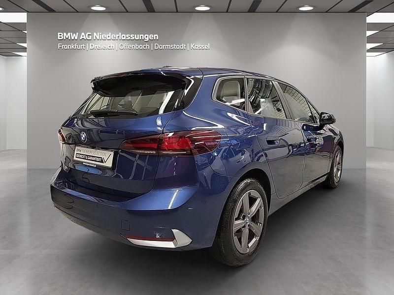 Gebraucht BMW 225 Active Tourer 136 PS (100 kW) 2022 Blau Van / Kleinbus