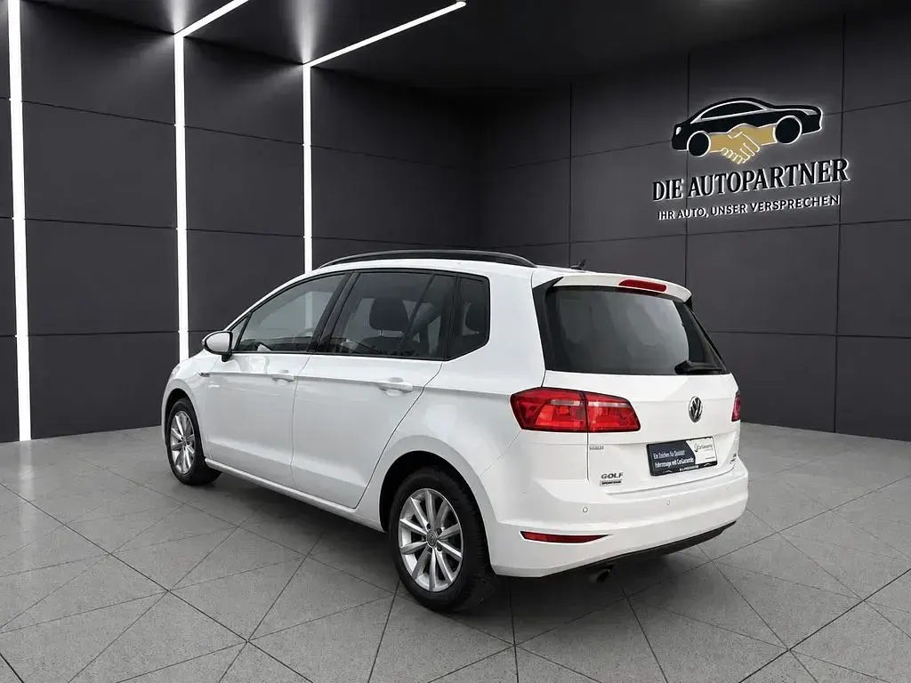 Gebraucht VW Golf 110 PS (80 kW) 2016 Weiß SUV