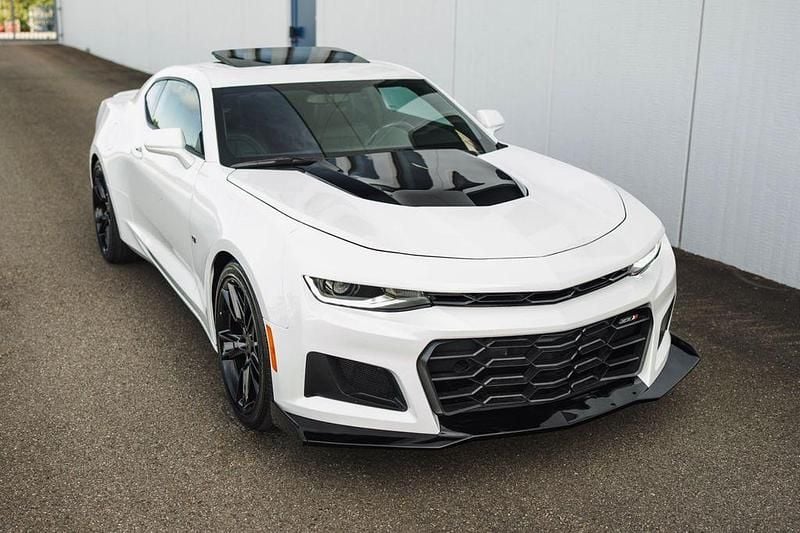 Weiß Gebraucht 2019 Chevrolet Camaro ZL1 Coupé | 26.900 € (Superpreis) - Bild 1/4
