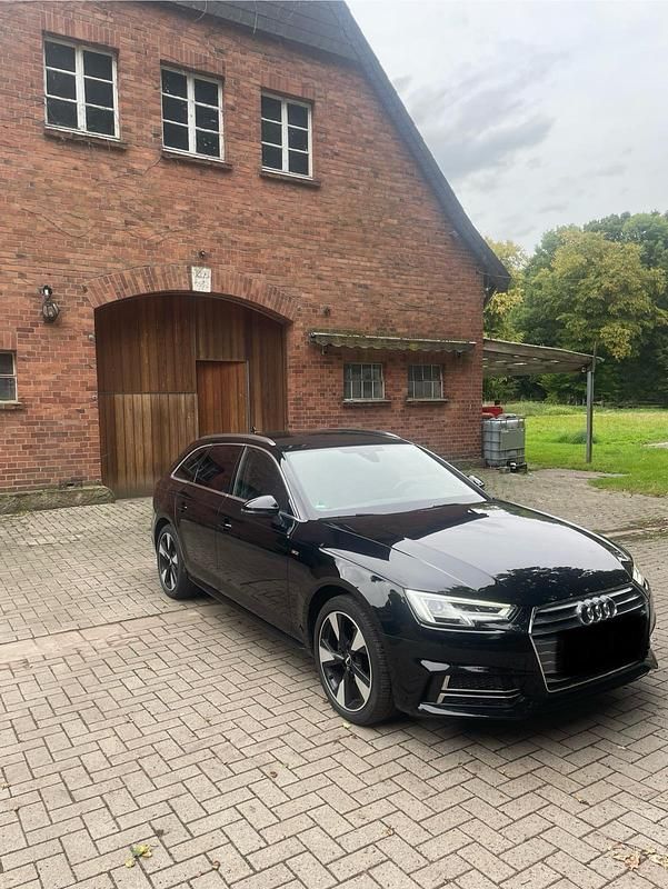 Gebraucht Audi A4 S-Line 150 PS (110 kW) 2017 Schwarz Kombi