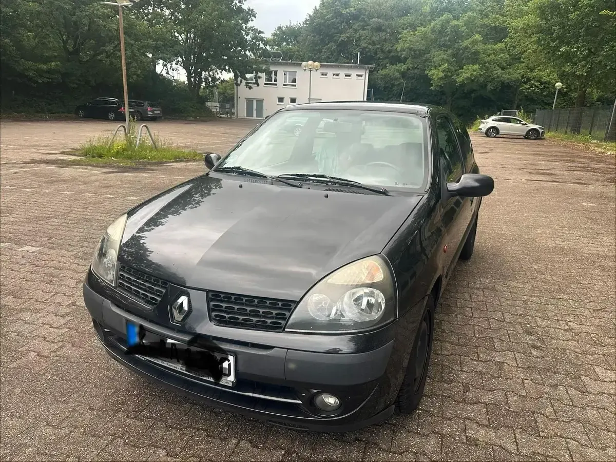 Gebraucht Renault Clio 75 PS (55 kW) 2002 Schwarz Kleinwagen