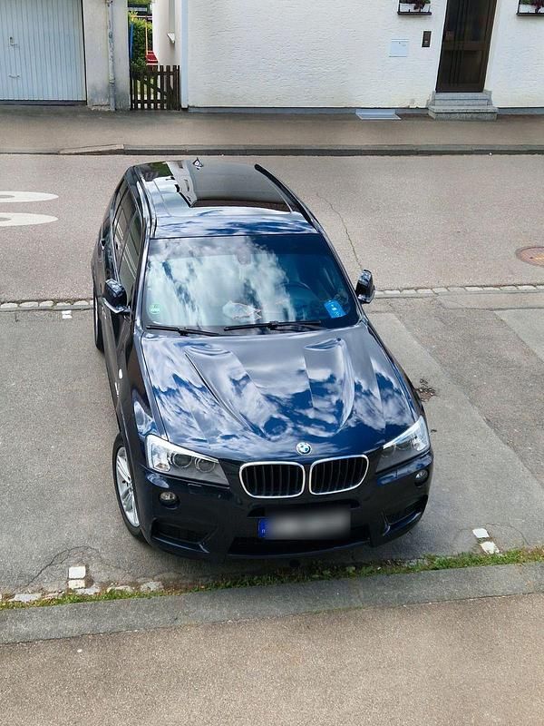 Schwarz Gebraucht 2011 BMW X3 Sport Line SUV | 9.999 € (Fairer Preis) - Bild 1/4