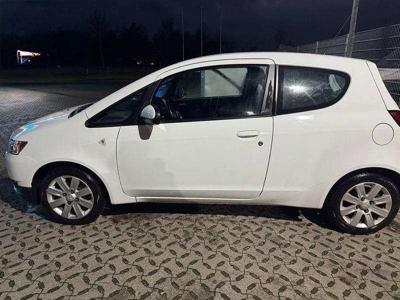 Gebraucht Mitsubishi Colt Edition 95 PS (69 kW) 2011 Weiß Limousine