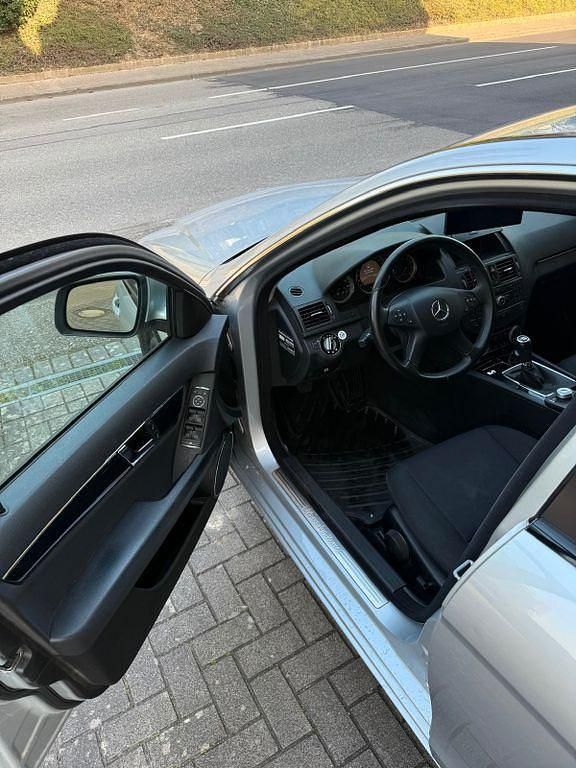 Gebraucht Mercedes C200 184 PS (135 kW) 2008 Silber Limousine