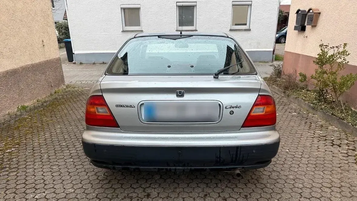 Gebraucht Honda Civic 90 PS (66 kW) 1996 Grau Limousine