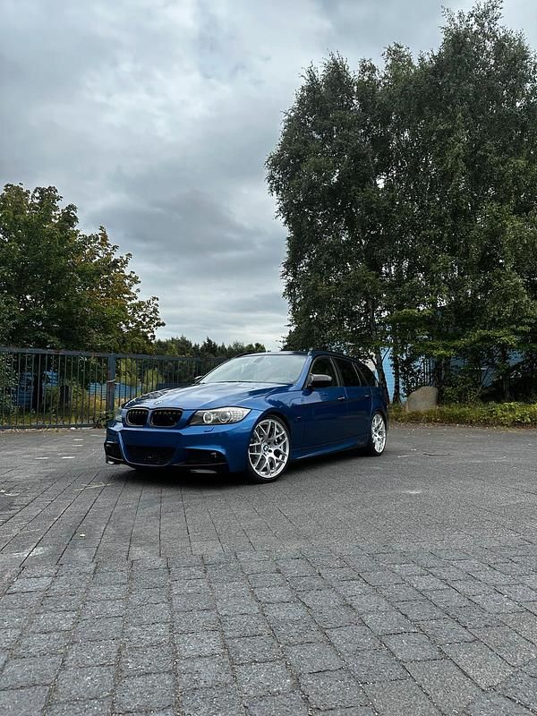 Gebraucht BMW 335 306 PS (225 kW) 2009 Blau Kombi