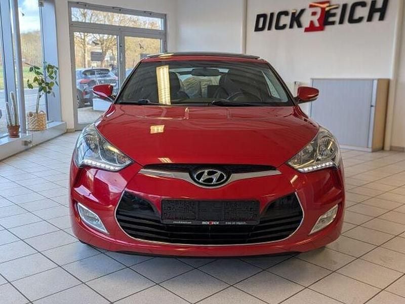 Gebraucht Hyundai Veloster Style 140 PS (102 kW) 2014 Rot Kleinwagen