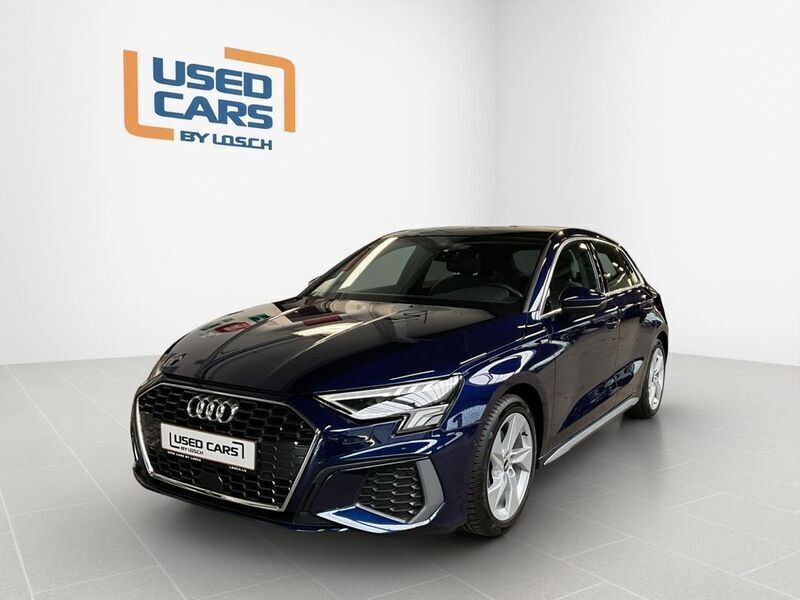 Blau Gebraucht 2021 Audi A3 S-Line Limousine | 33.990 € (Teuer) - Bild 1/4
