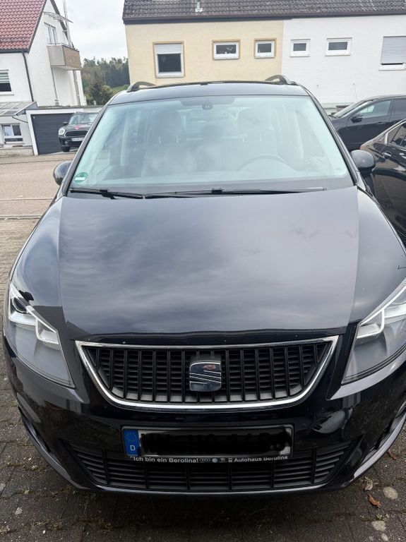Schwarz Gebraucht 2014 Seat Alhambra Style Van / Kleinbus | 10.000 € (Guter Preis) - Bild 1/4