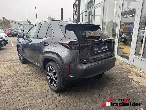 Gebraucht Toyota Yaris Plus 130 PS (95 kW) 2025 Marlin grau metallic Kleinwagen