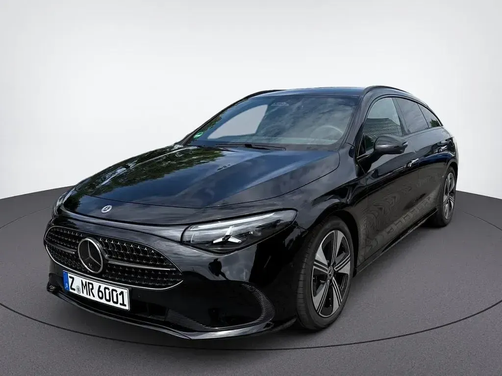 Gebraucht Mercedes CLA180 Progressive 156 PS (114 kW) 2026 Schwarz Limousine