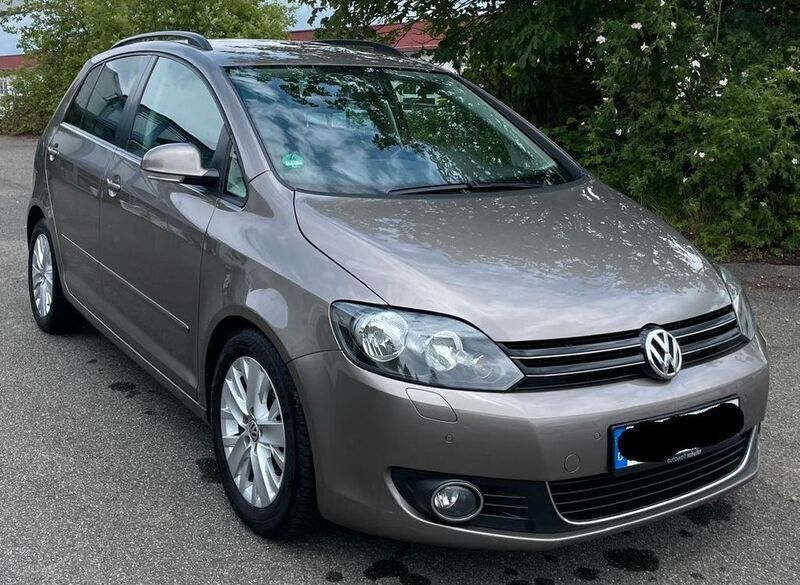 Braun Gebraucht 2013 VW Golf Plus Life Van / Kleinbus | 9.900 € (Fairer Preis) - Bild 1/4
