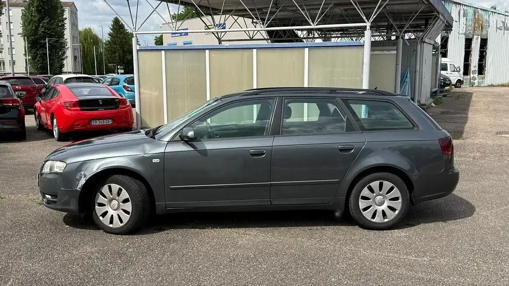 Gebraucht Audi A4 140 PS (102 kW) 2007 Grau Kombi