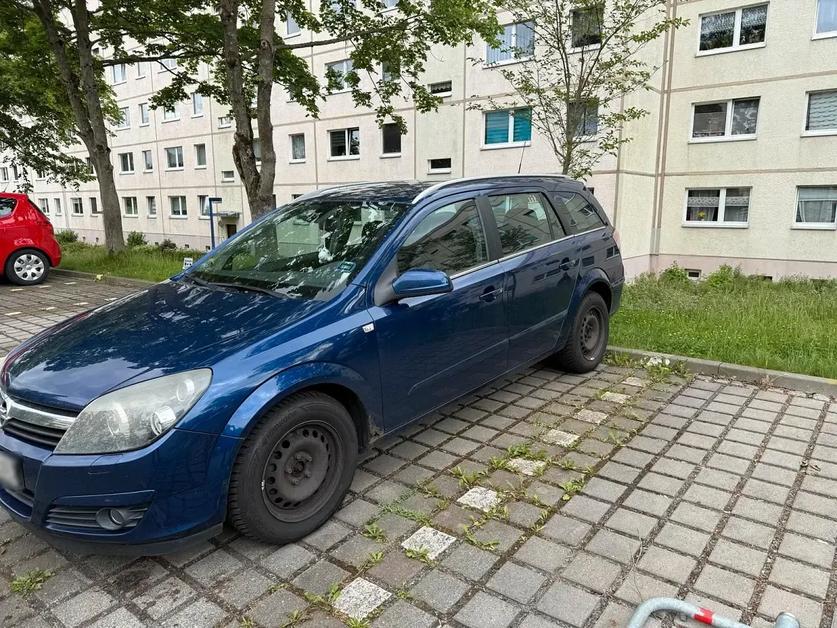 Gebraucht Opel Astra 125 PS (91 kW) 2005 Blau Kombi