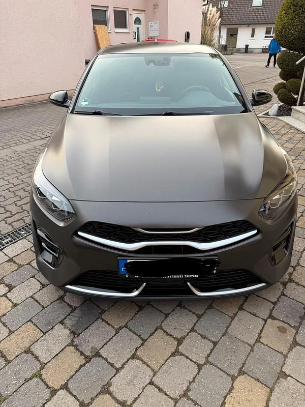 Gebraucht Kia Ceed GT-Line 160 PS (117 kW) 2022 Grau Kleinwagen